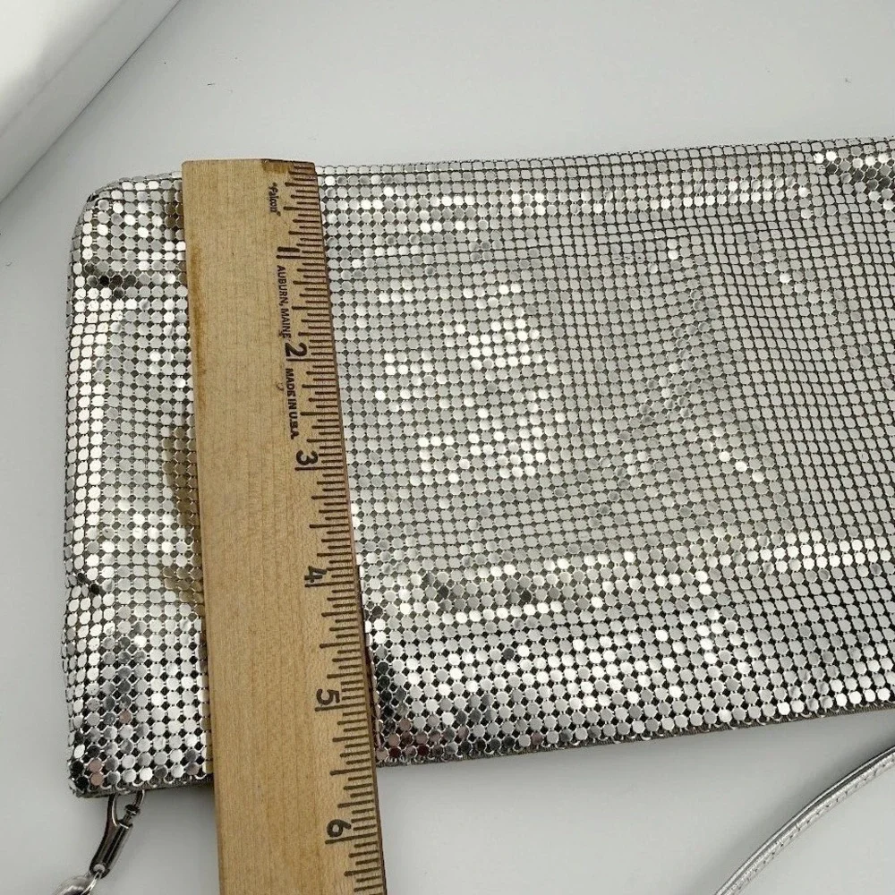 Whiting & Davis Crossbody Bag Women Silver Metal Mesh Disco Glam Evening Clutch